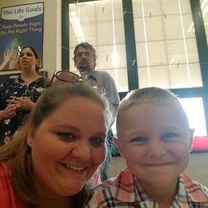 Meet your Posher, Sam